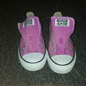 Pink converse good condition with a few marks